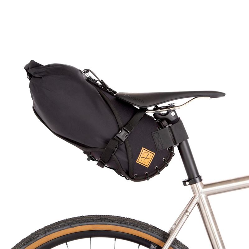 BOLSA DE SILLÍN RESTRAP 8L BLACK BOLSA DE SILLÍN RESTRAP 8L BLACK